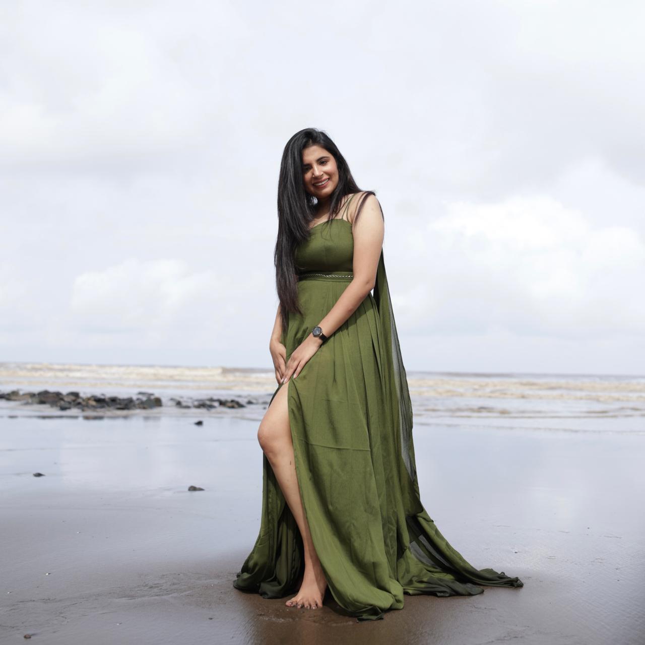 Green Tale spit Gown with Belt